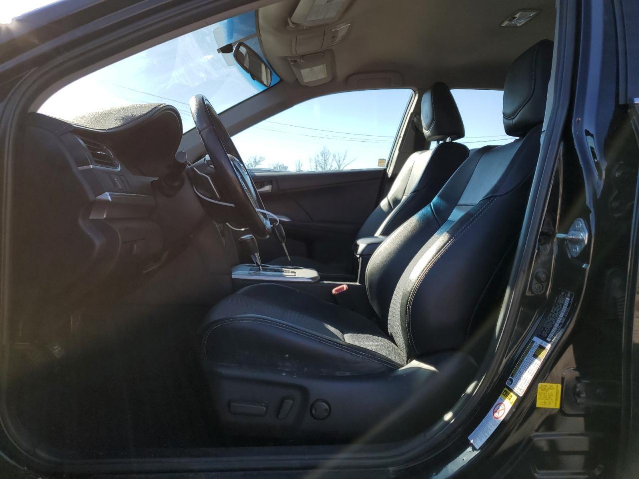 2012 Toyota Camry Base - Фото 7