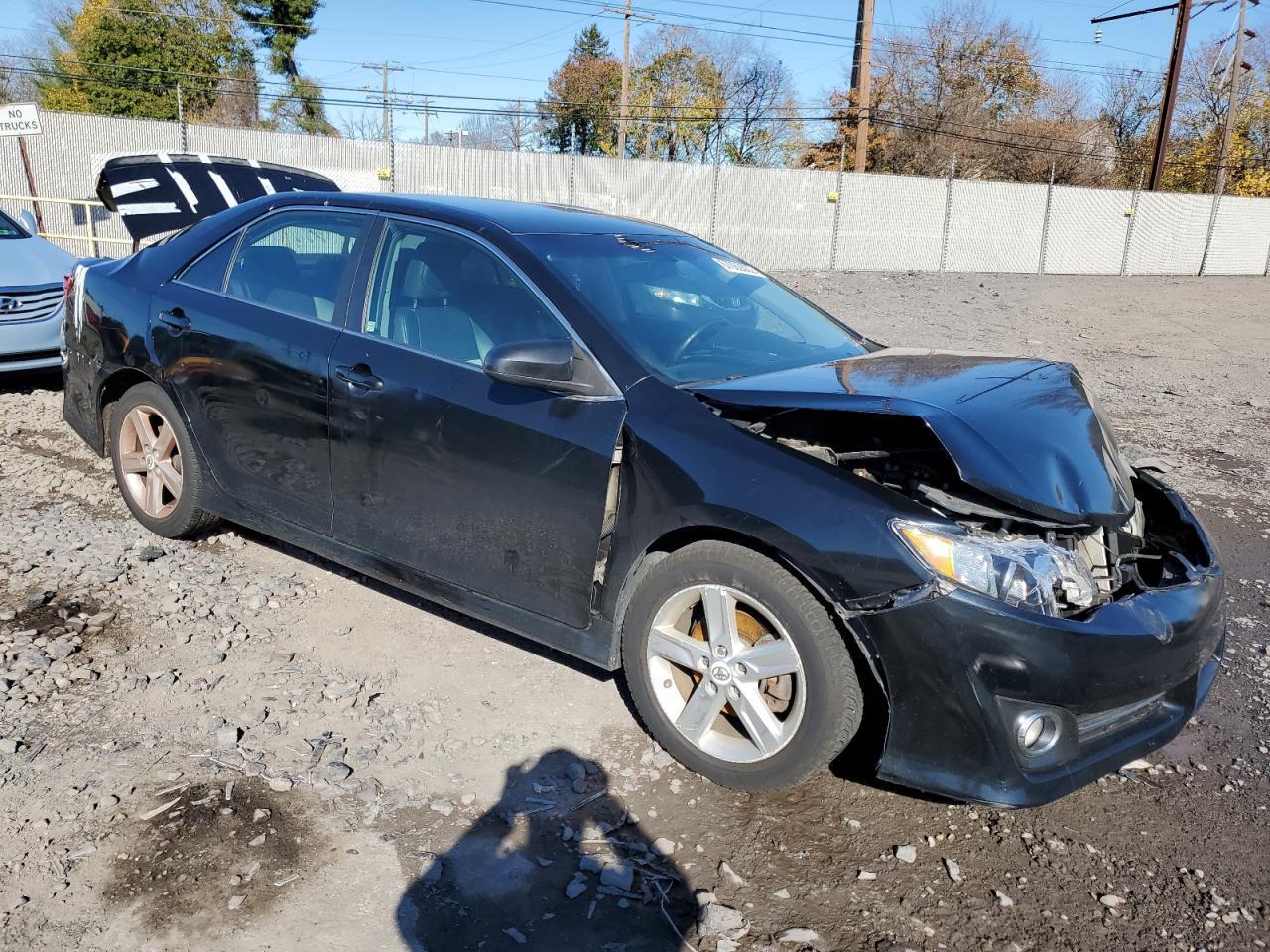 2012 Toyota Camry Base - Фото 4