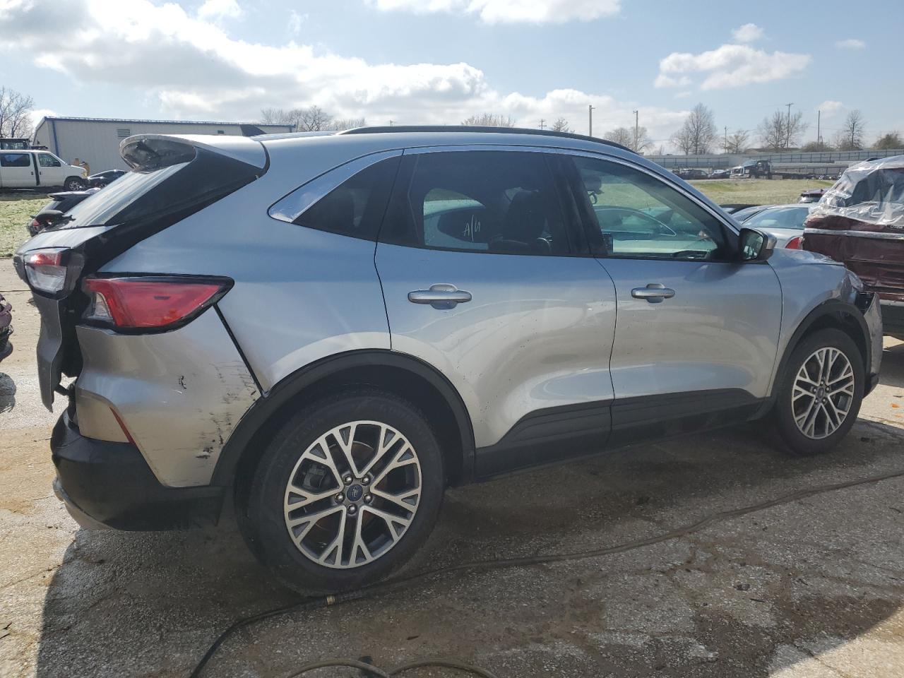 2021 Ford Escape Sel - Image 3