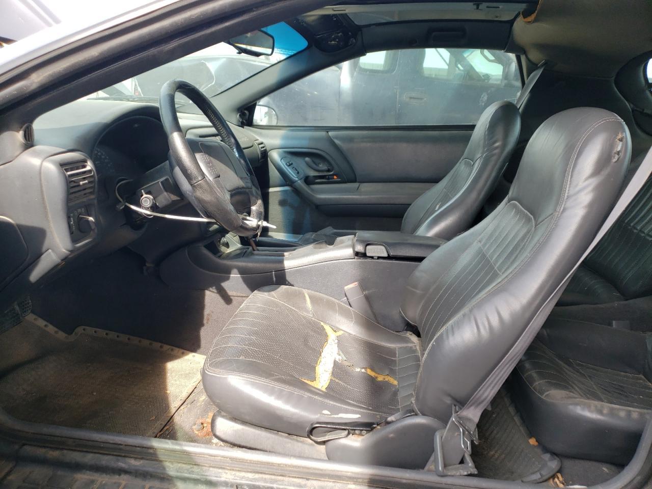 1998 Chevrolet Camaro - Фото 7
