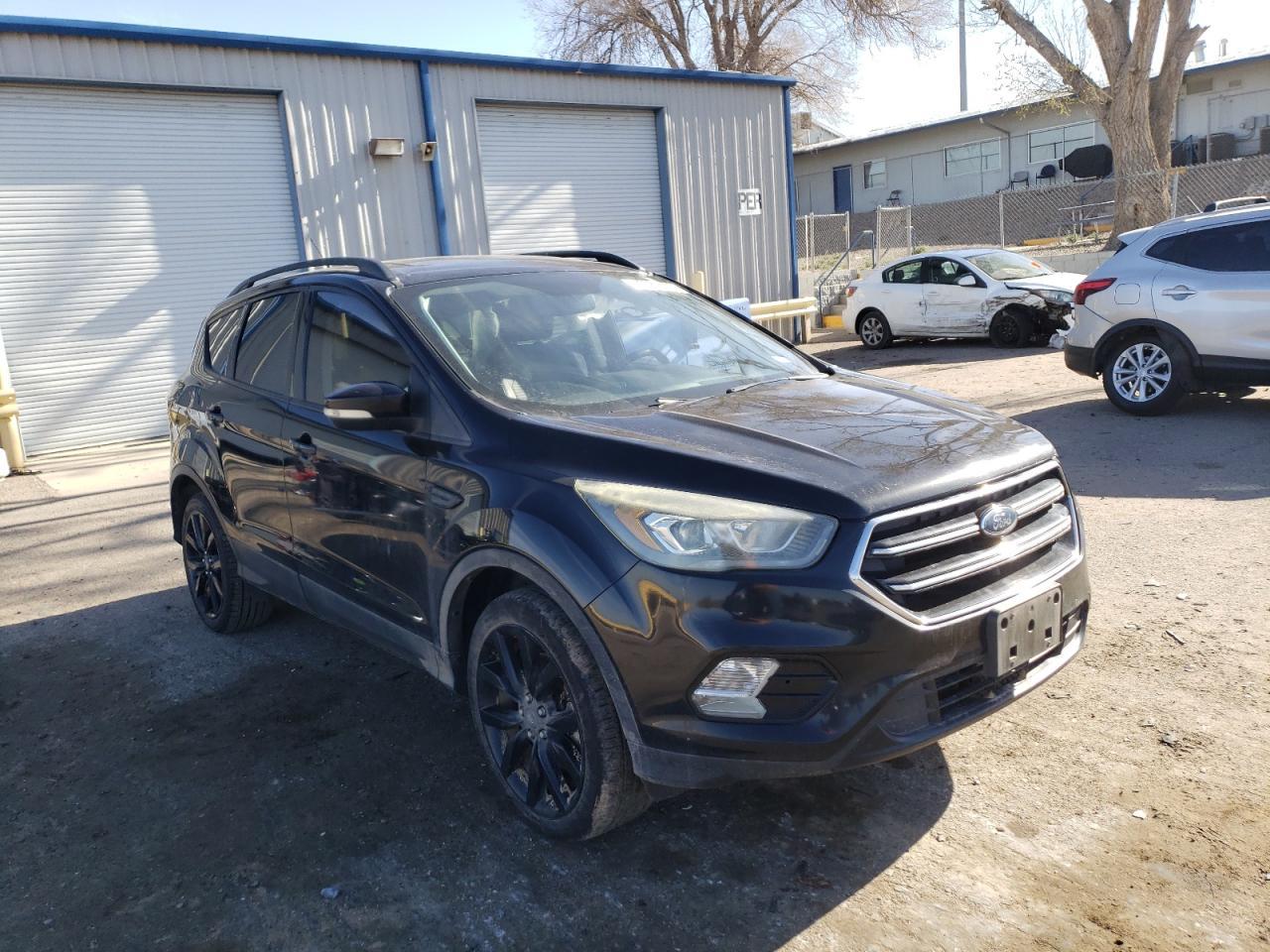 2017 Ford Escape Titanium - Фото 4