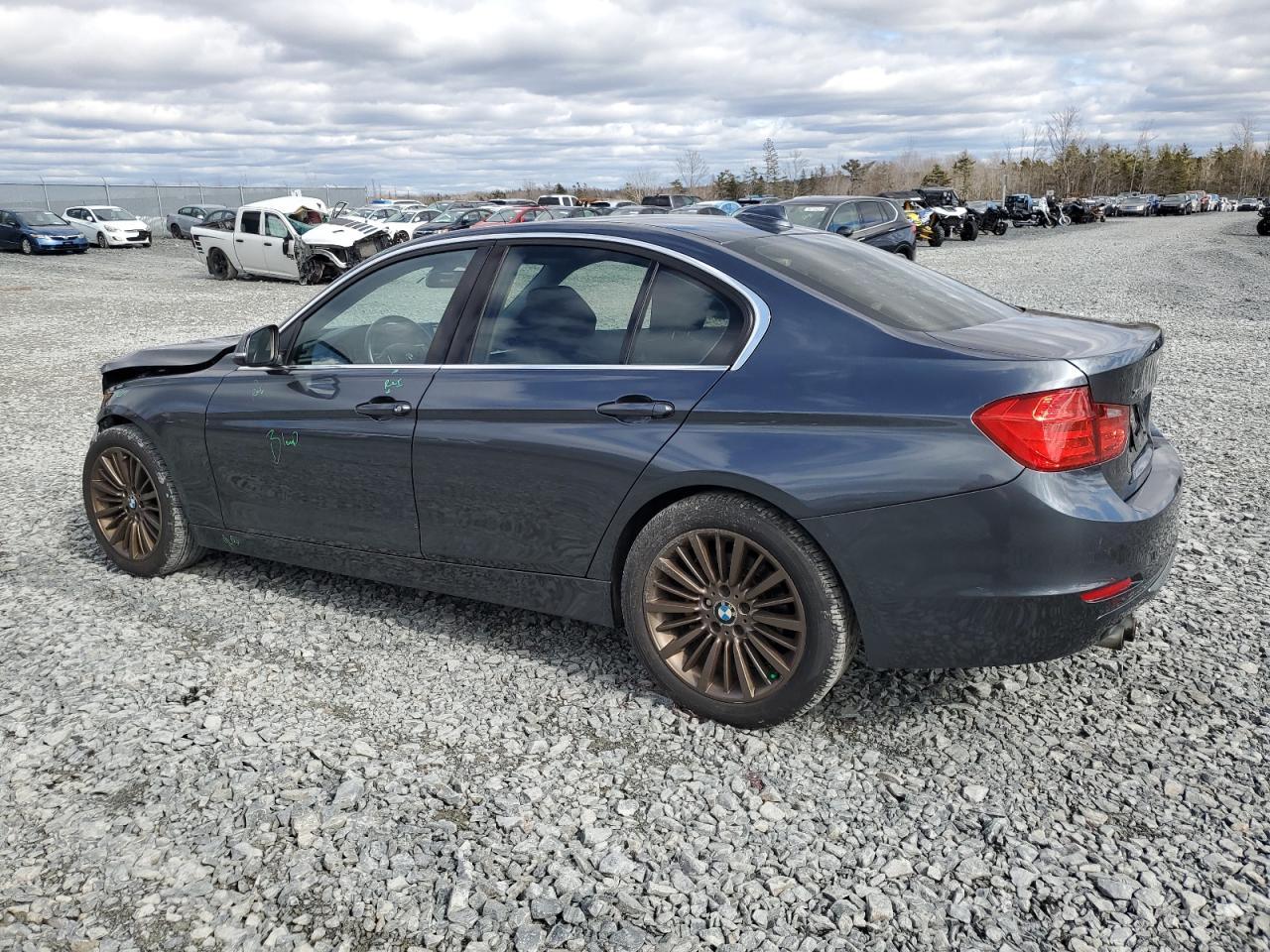 2014 BMW 328 Xi - Фото 2