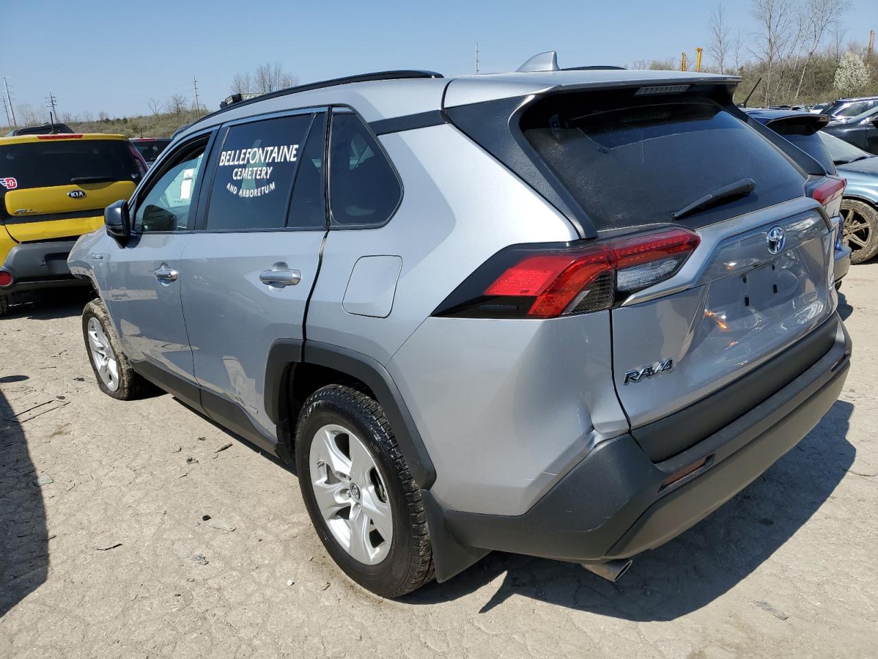 2020 Toyota Rav4 Le - Фото 2