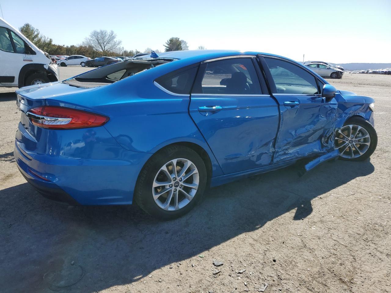 2020 Ford Fusion Se - Image 3