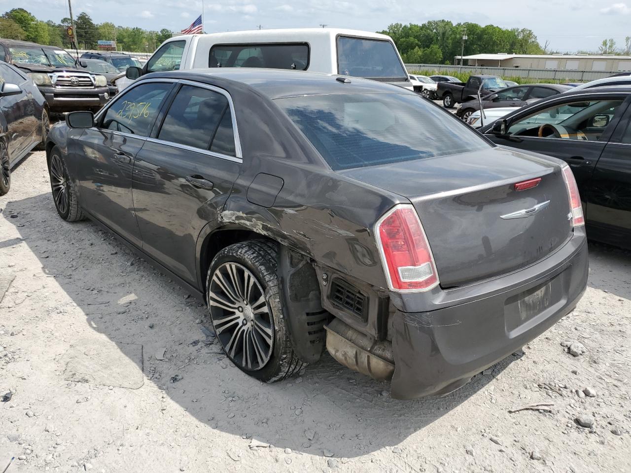 2013 Chrysler 300 S - Image 2