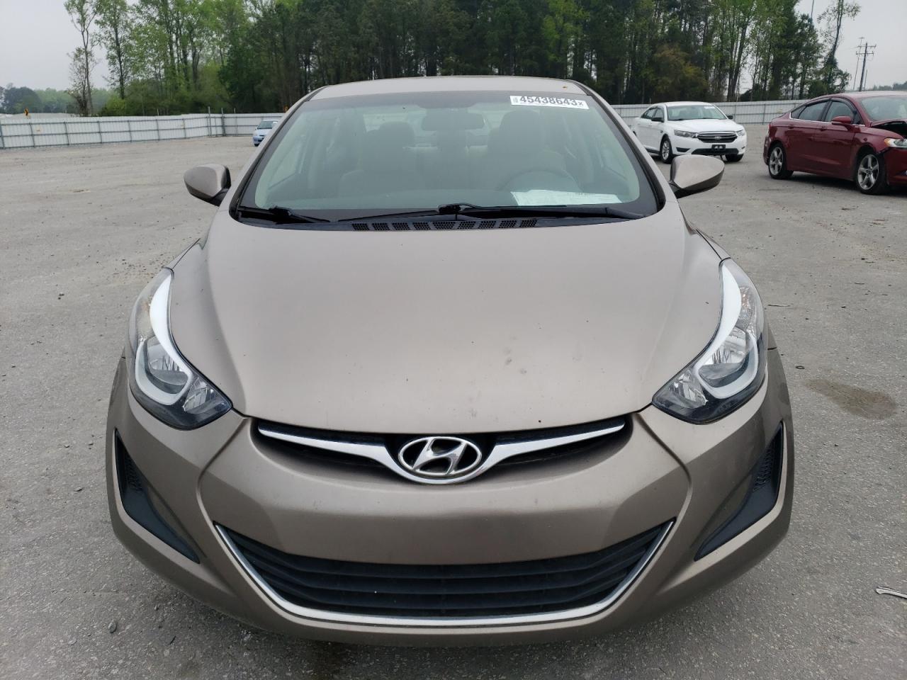 2014 Hyundai Elantra Se - Фото 5