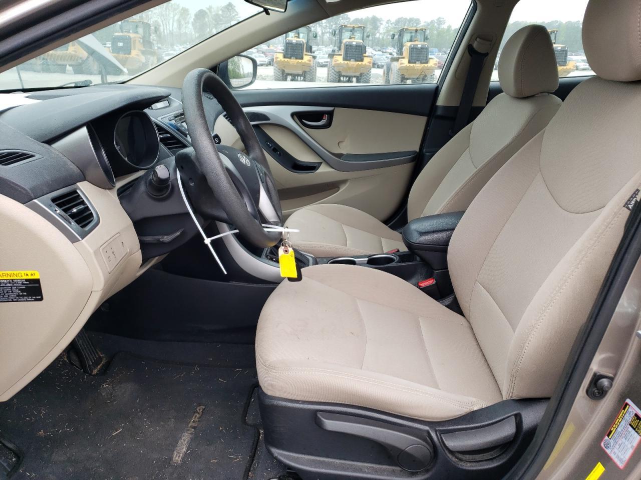 2014 Hyundai Elantra Se - Фото 7