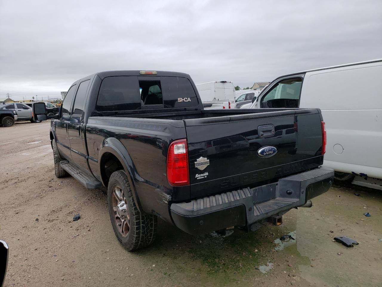 2010 Ford F250 Super Duty - Image 2