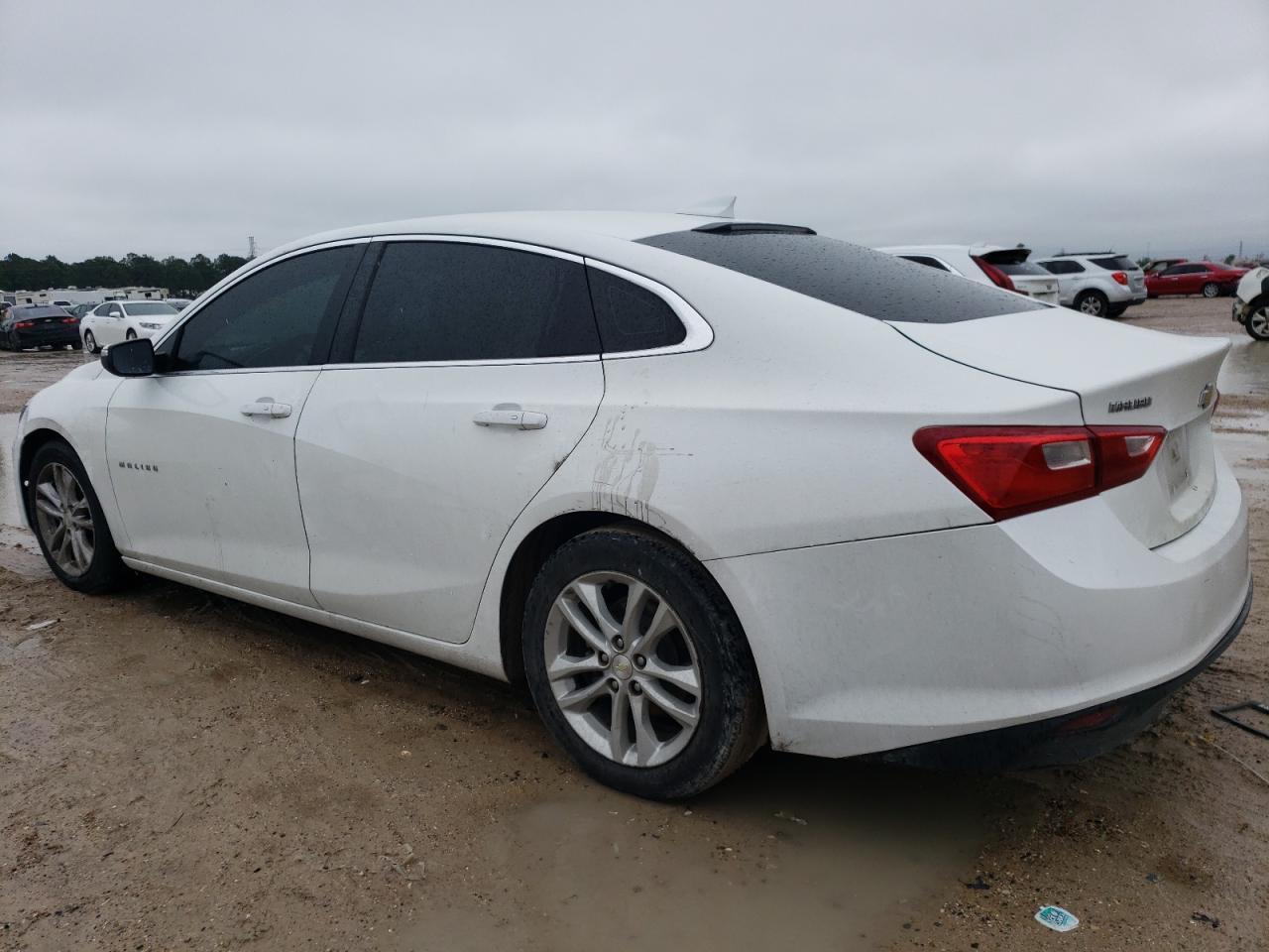 2017 Chevrolet Malibu Lt - Фото 2