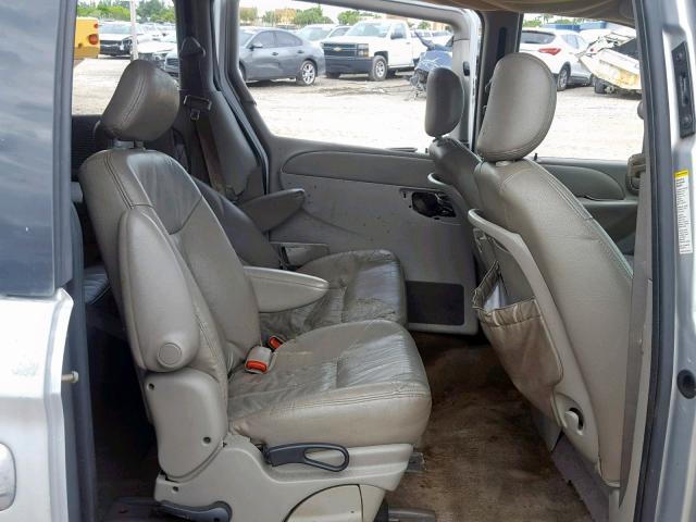 2002 Chrysler Town & Country Lxi - Фото 6