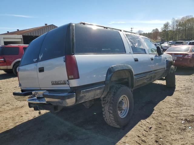 1995 Chevrolet Suburban K2500 - Фото 3