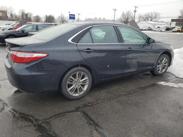 2016 Toyota Camry Le - Фото 3