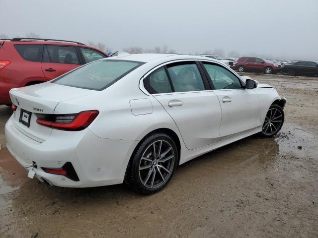2021 BMW 330Xi - Фото 3