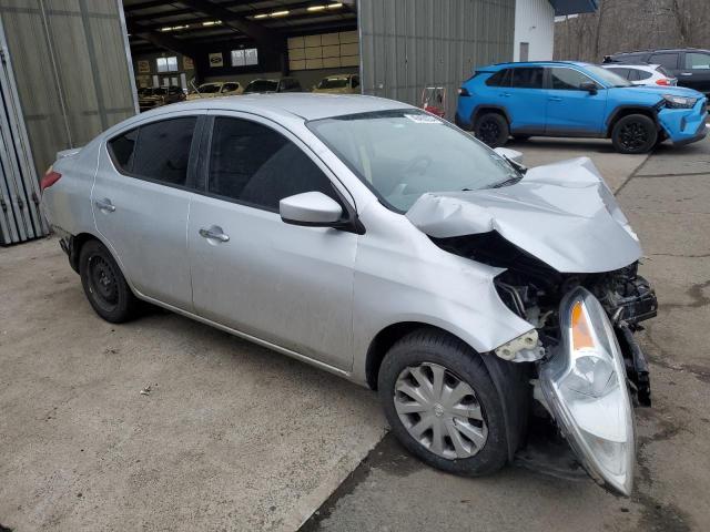 2017 Nissan Versa S - Image 4