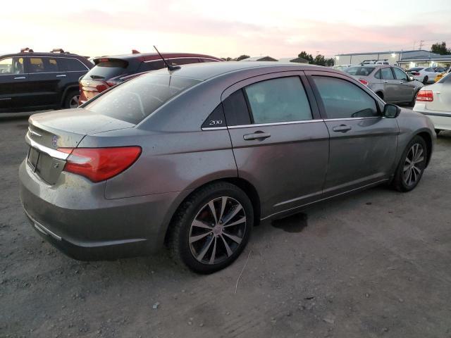 2012 Chrysler 200 Touring - Фото 3