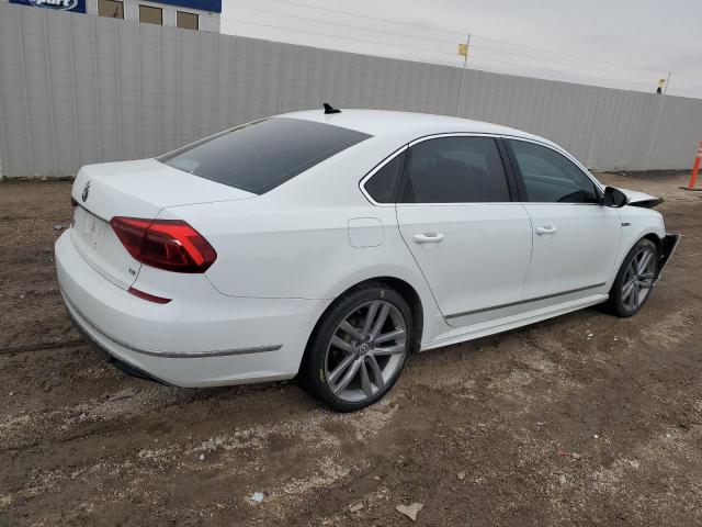 2017 Volkswagen Passat R-Line - Фото 3
