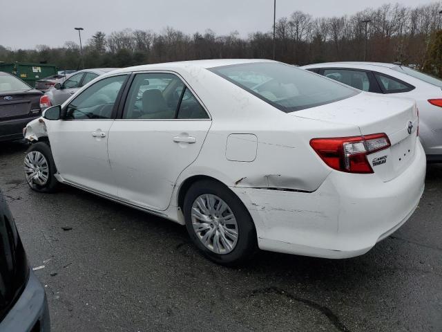 2014 Toyota Camry L - Фото 2
