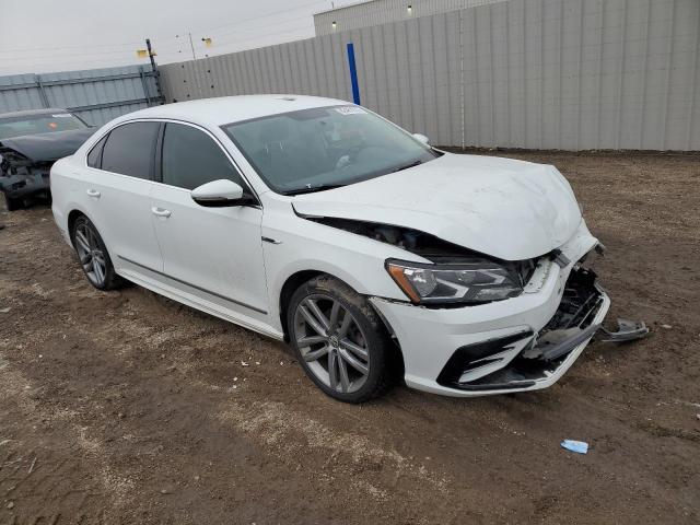 2017 Volkswagen Passat R-Line - Фото 4