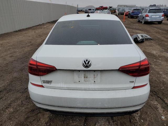 2017 Volkswagen Passat R-Line - Фото 6