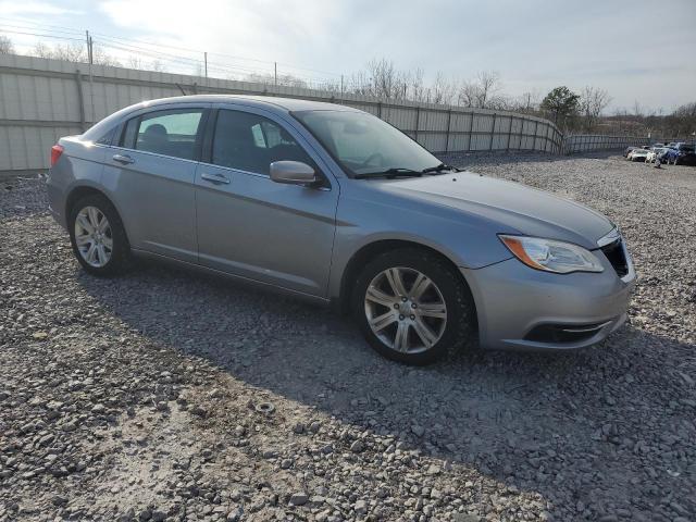 2013 Chrysler 200 Touring - Фото 4