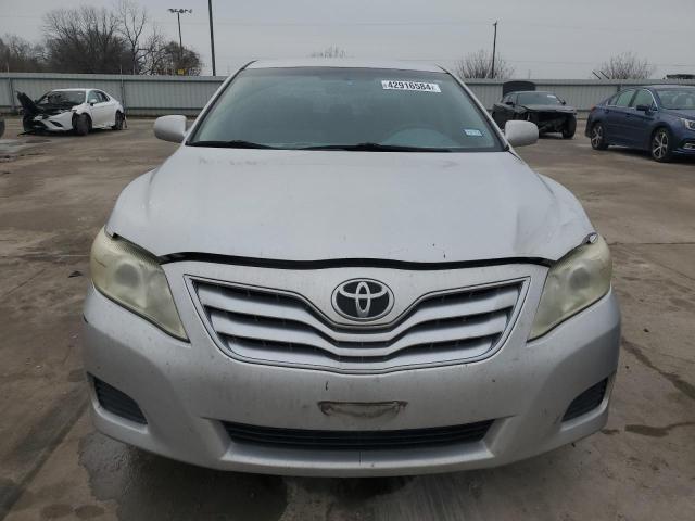2010 Toyota Camry Base - Фото 5