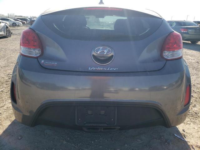2017 Hyundai Veloster - Фото 6