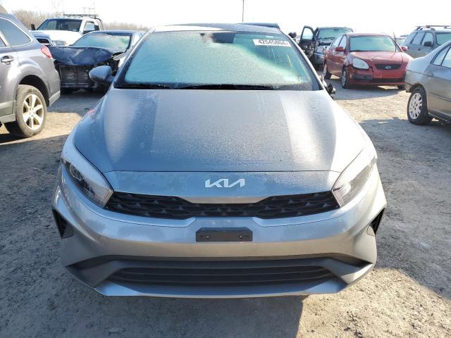 2022 Kia Forte Fe - Фото 5