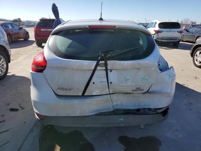2016 Ford Focus Se - Фото 6