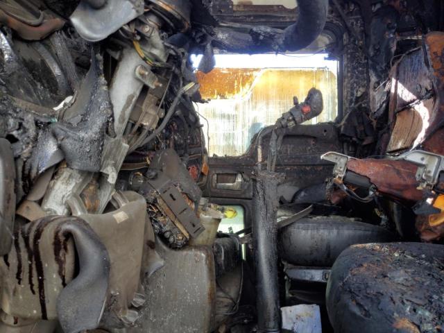 2010 Kenworth Construction T660 - Фото 5