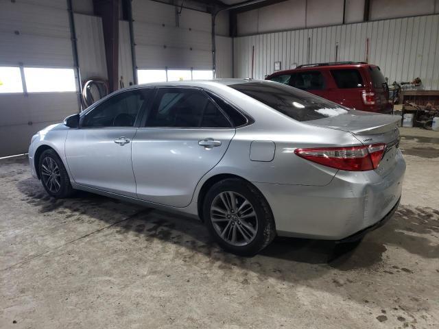 2016 Toyota Camry Le - Фото 2