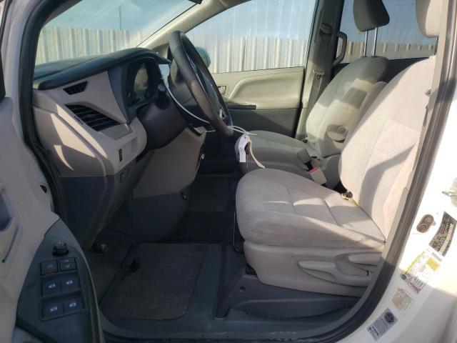 2020 Toyota Sienna L - Фото 7