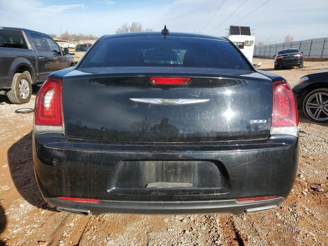 2018 Chrysler 300 Touring - Фото 6