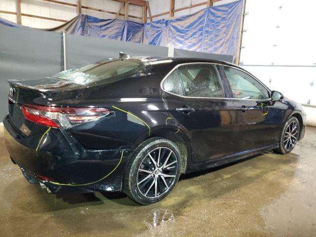 2022 Toyota Camry Se - Фото 3