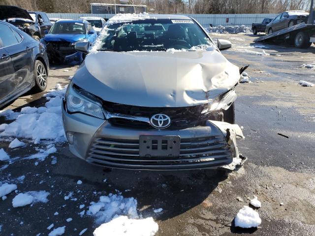 2016 Toyota Camry Le - Фото 5