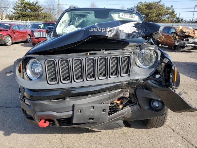 2015 Jeep Renegade Trailhawk - Фото 5