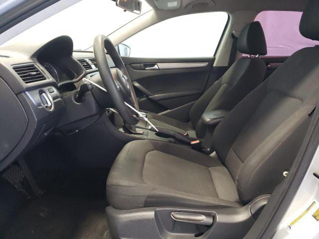 2012 Volkswagen Passat S - Фото 7