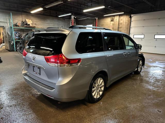 2014 Toyota Sienna Xle - Фото 3
