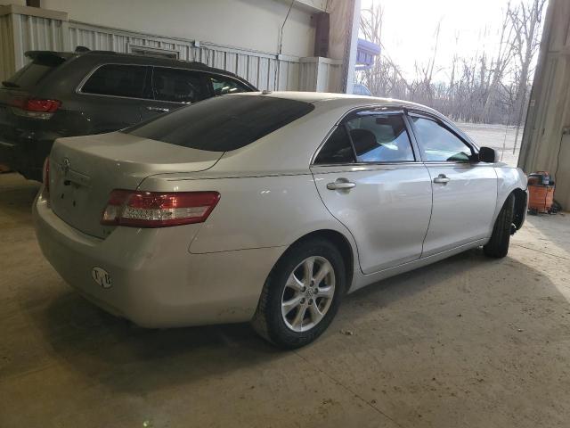 2011 Toyota Camry Base - Фото 3