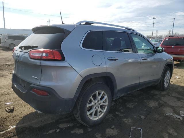 2017 Jeep Cherokee Latitude - Image 3