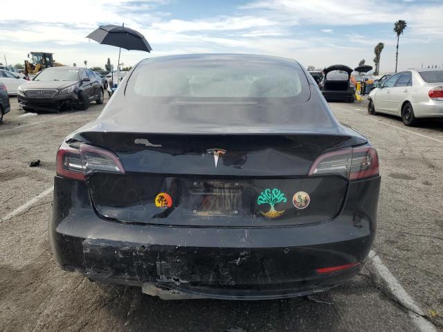 2018 Tesla Model 3 - Фото 6