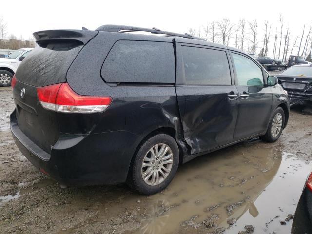 2011 Toyota Sienna Xle - Фото 3