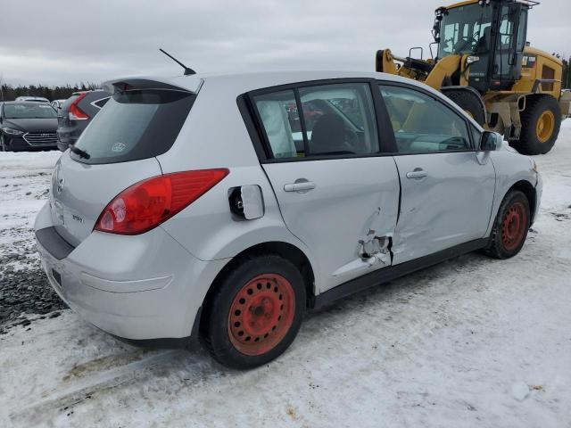 2010 Nissan Versa S - Фото 3