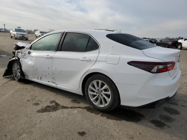 2023 Toyota Camry Le - Фото 2