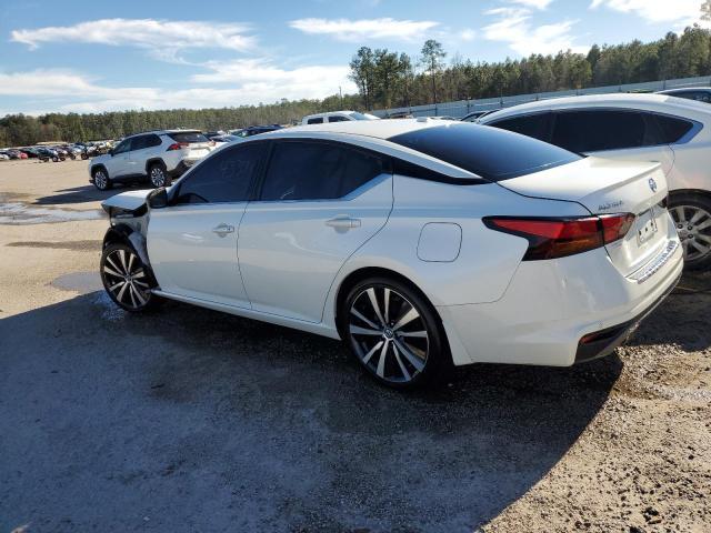 2020 Nissan Altima Sr - Фото 2