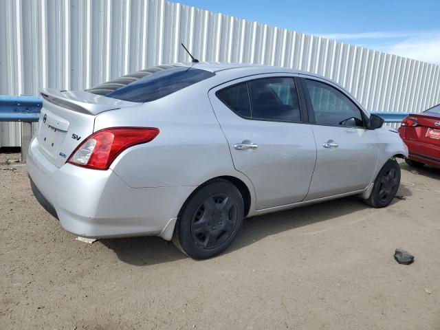 2015 Nissan Versa S - Image 3