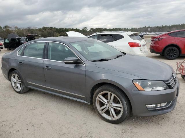 2013 Volkswagen Passat Se - Image 4