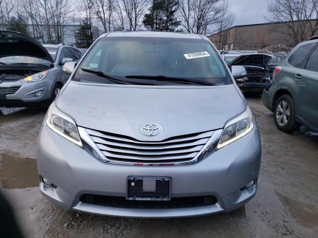2015 Toyota Sienna Xle - Image 5