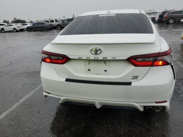 2021 Toyota Camry Se - Фото 6