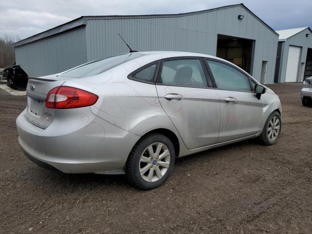 2012 Ford Fiesta Se - Фото 3