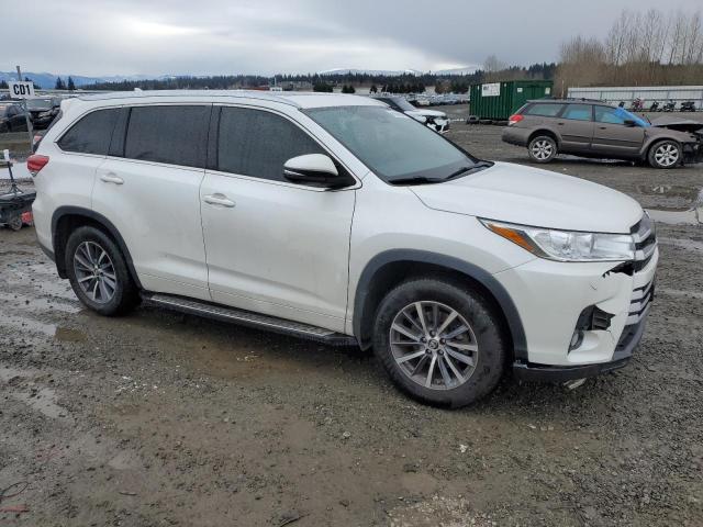 2018 Toyota Highlander Se - Фото 4